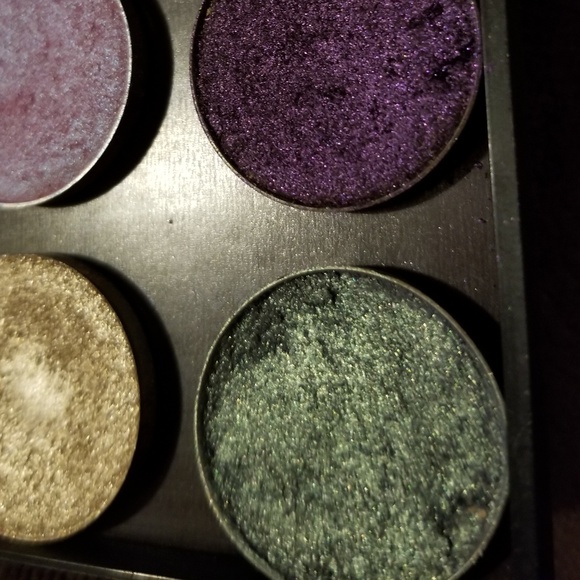 ⚠️SOLD⚠️ 9 ABH & MUG Single Eyeshadows Bundle - Picture 7 of 8